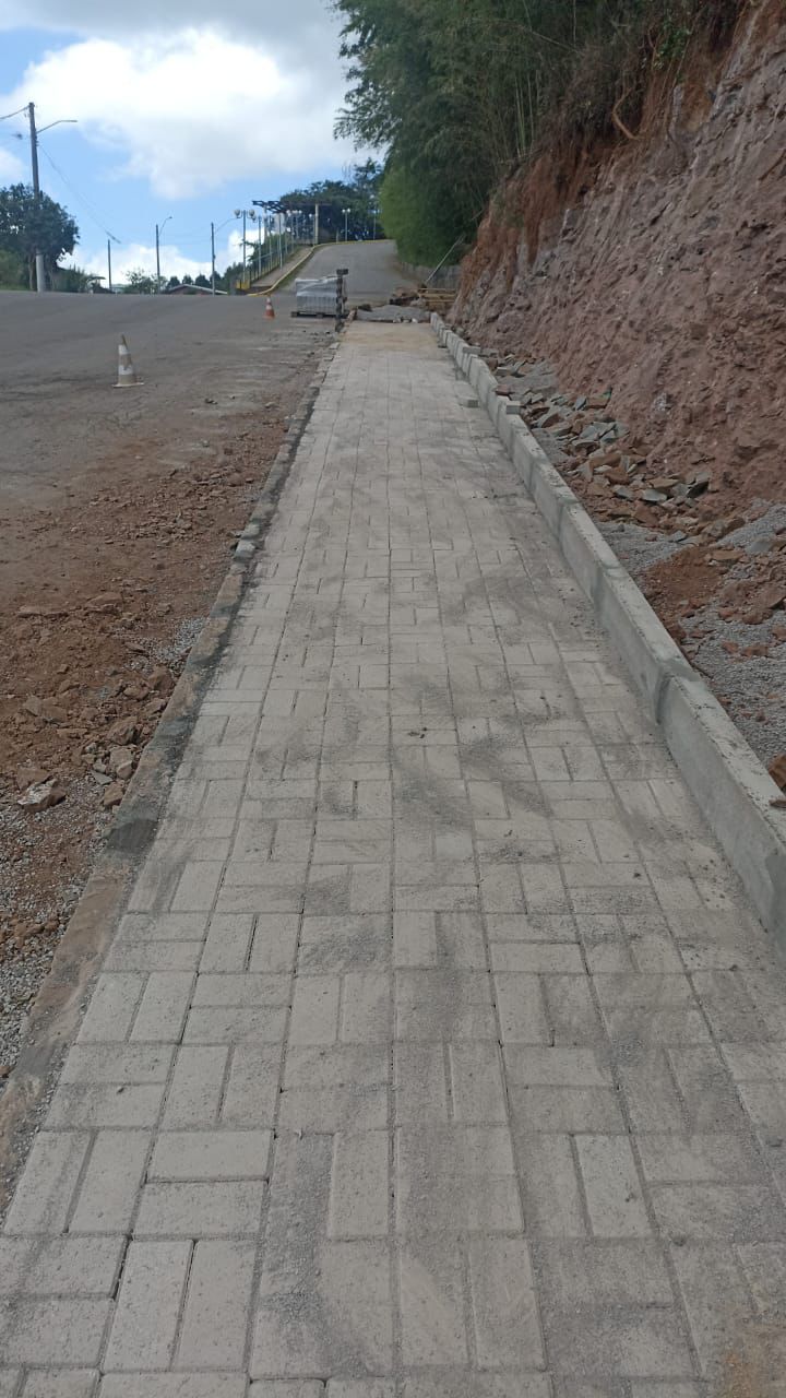 WhatsApp Image 2025-09-08 at 00.23.54 (4).jpeg